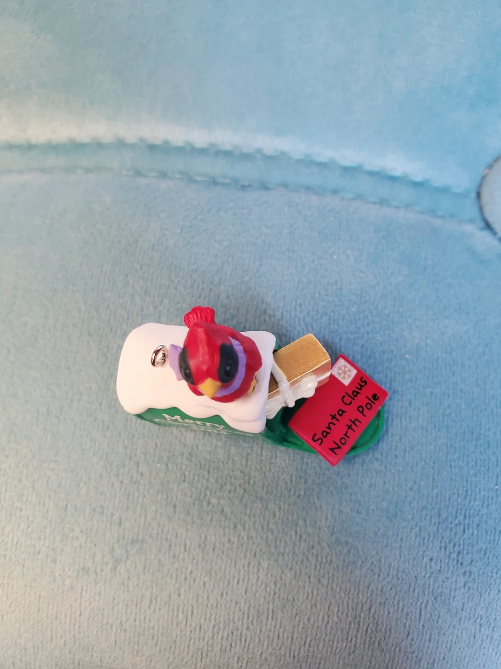 2014 Hallmark Keepsake Mini Ornament Santa Has Mail QXM8523